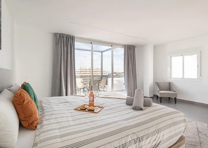 Puerto Banus Sea Views L Appartement Marbellac