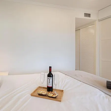 Puerto Banus Sea Views L