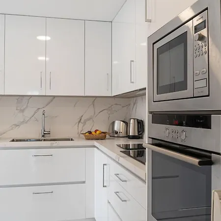 Apartamento Puerto Banús Sea Views L *